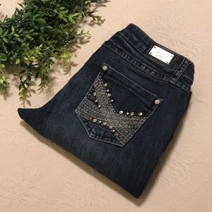 ⬇️ Earl Jean Slim Boot Jeans with Rhinestones